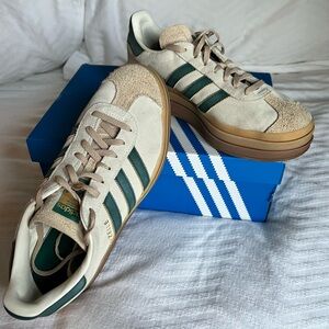 adidas gazelle silver green womens Adidas Gazelle In Beige Green For Women main image 1
